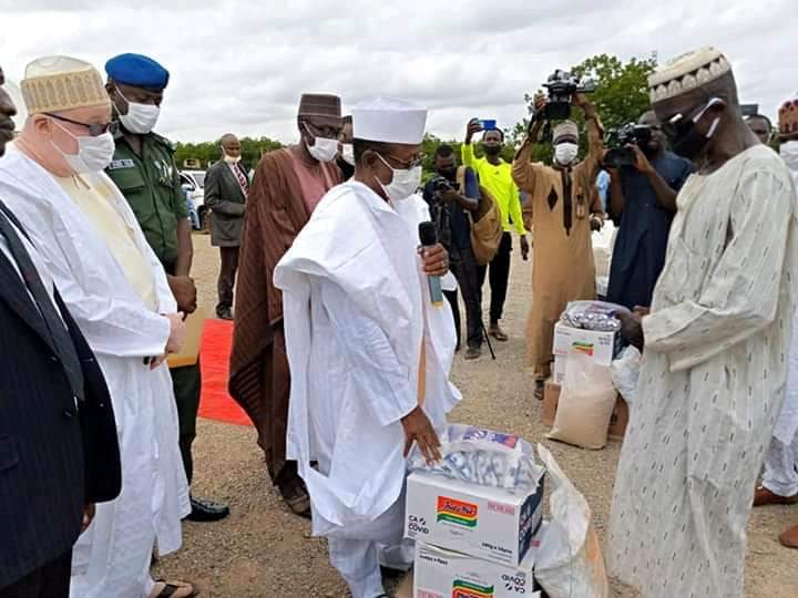 FB IMG 1596997851274 89e8622ad0a59467c3e461744cc6df9c - COVID-19: Gov. Bagudu assures even distribution of palliatives