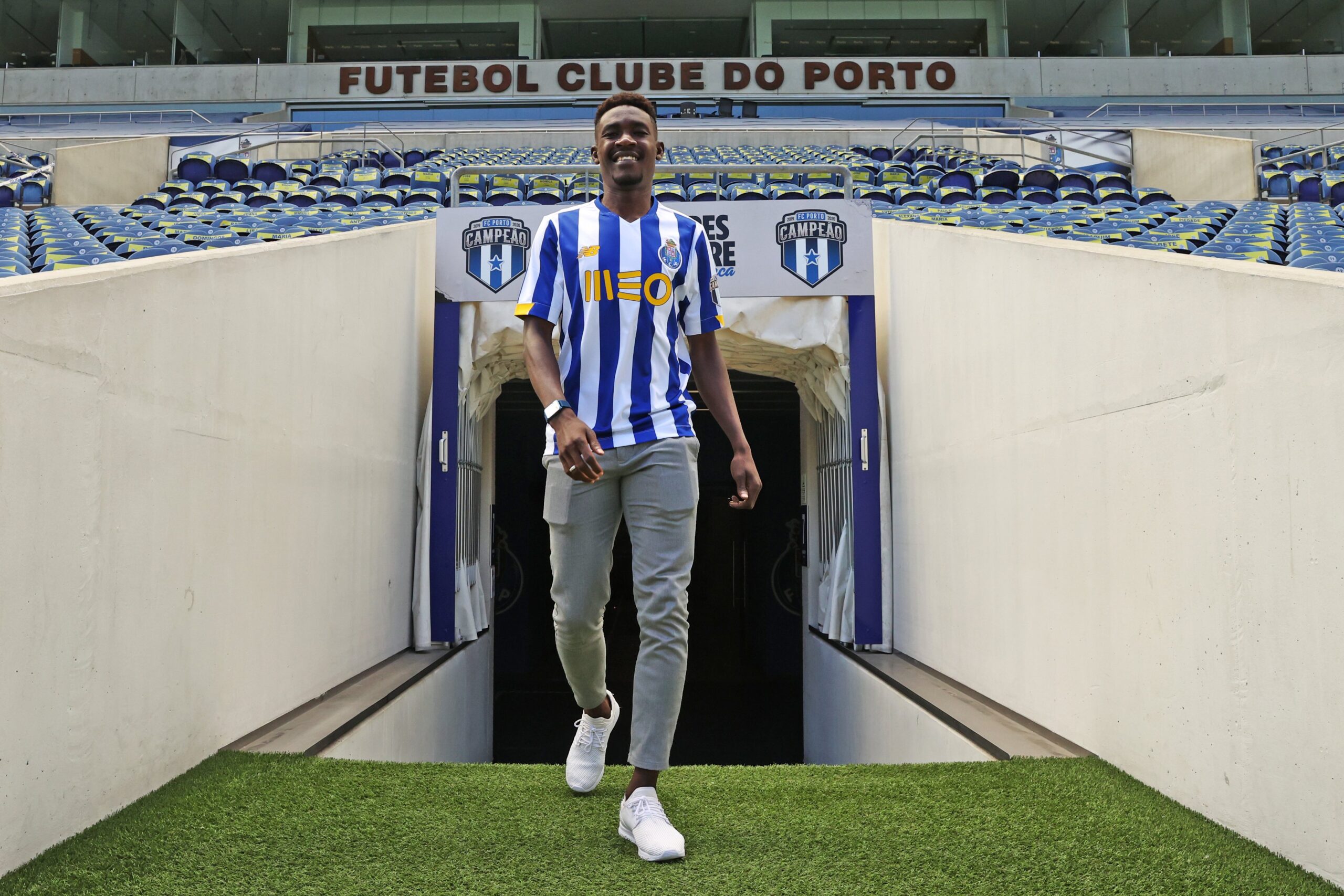 IMG 20200831 170317 49a8421337fcc4e0863c9ced9dcef7f2 scaled - Nigerian rising star joins FC Porto