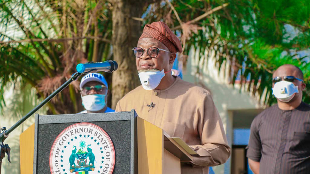 Gov. Oyetola awards reconstruction of Ejigbo, Agba township roads