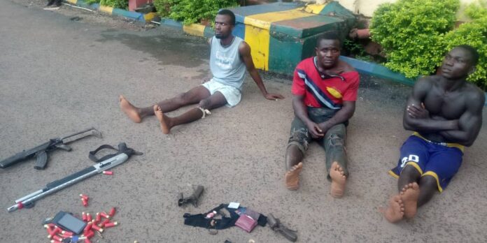Police kill 2 kidnappers, arrest 3 others in Ebonyi State